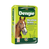 Dengie Meadow Grass with Herbs 15kg