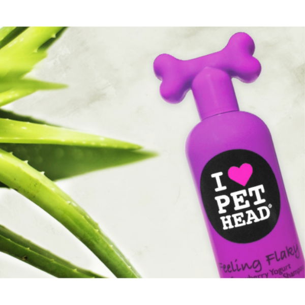 Pet Head Feeling Flaky 475ml